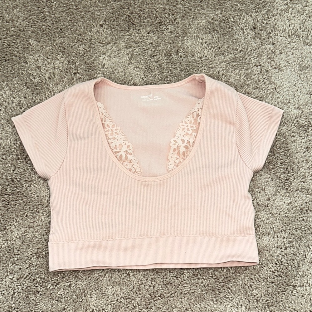 AERIE SUPERCHILL SEAMLESS RIBBED LACE TOP